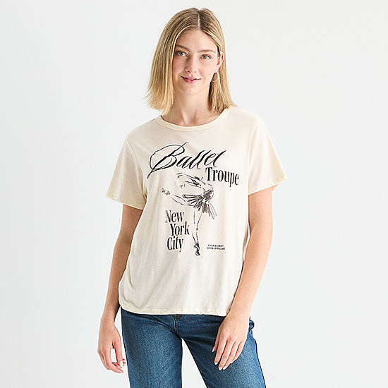 Women's NYC Ballet Short Sleeve Graphic T-Shirt - Whisper White - XL