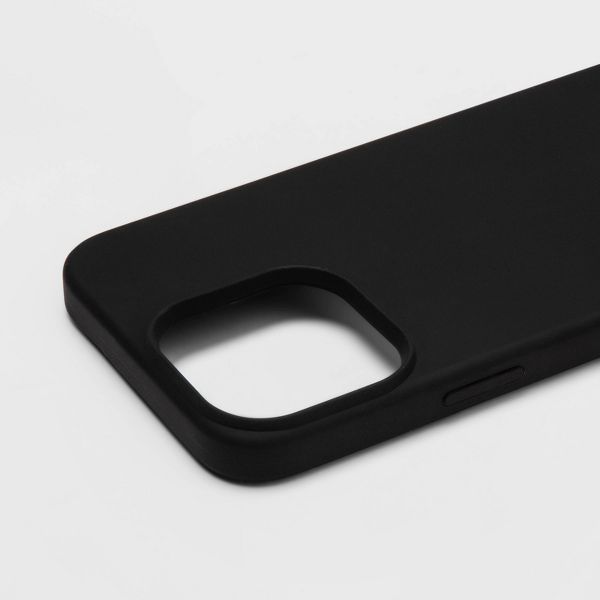 Apple iPhone 13 Pro with Magnetic Case - heyday™ Black: Lightweight Silicone Protective Cover
