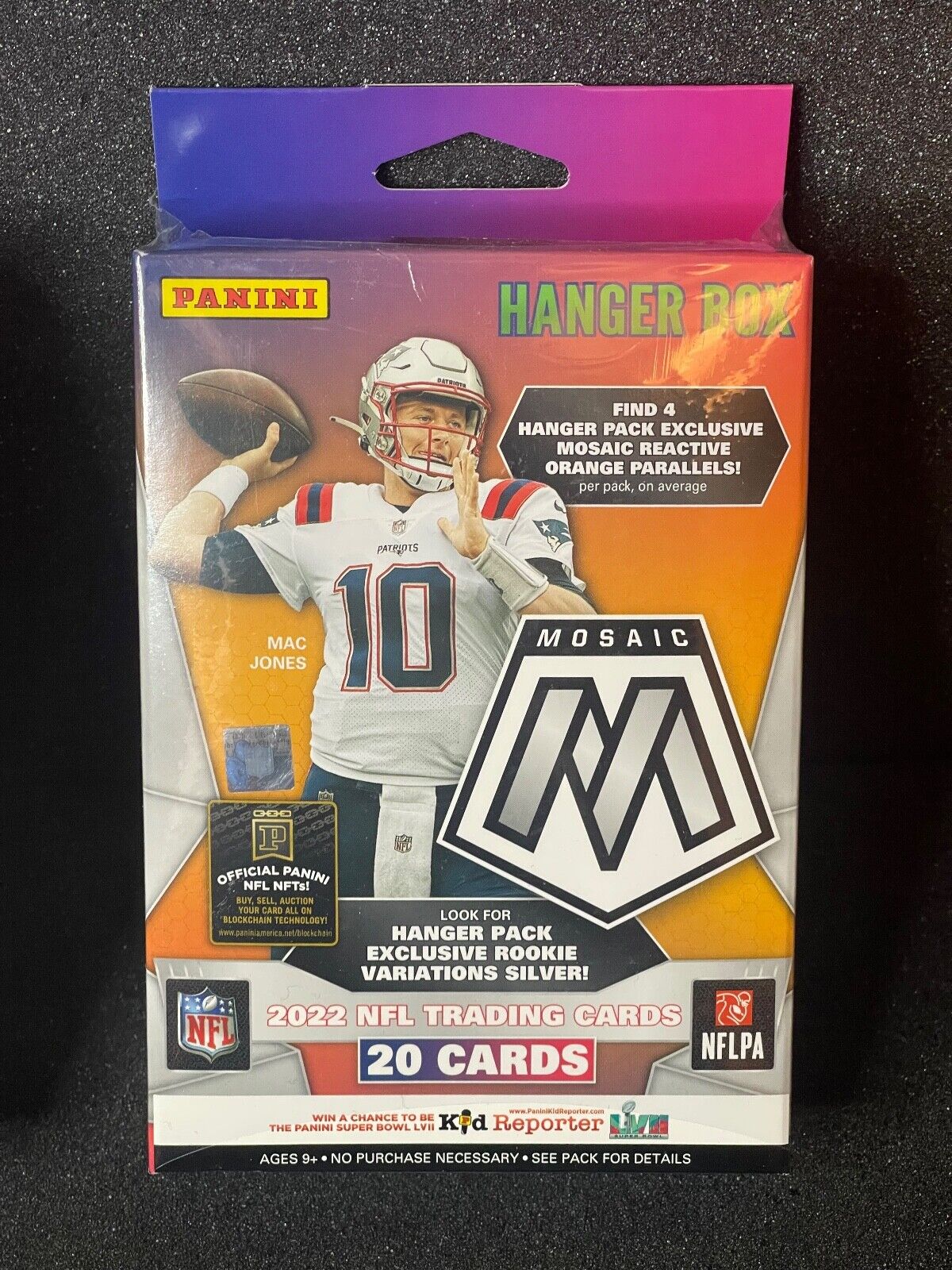 2022 Panini Mosaic Football Trading Cards Hanger Box