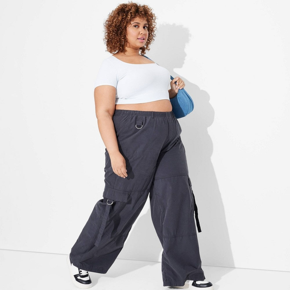 Women's Mid-Rise Wide Leg Cargo Pants - Wild Fable™ Hematite XXL