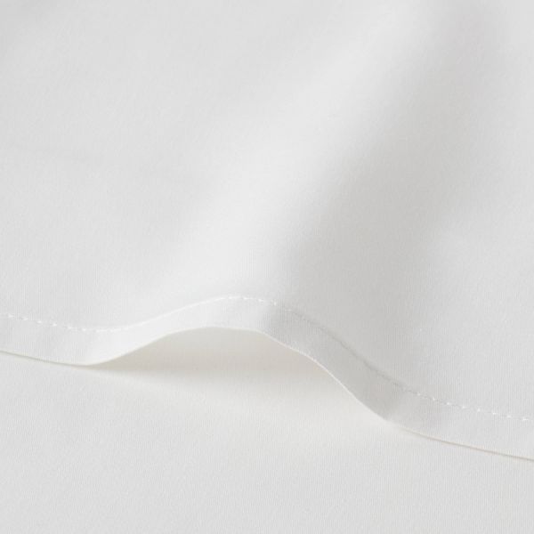 Easy Care Cotton Blend Sateen Pillowcase - White - Standard/Queen - Room Essentials™