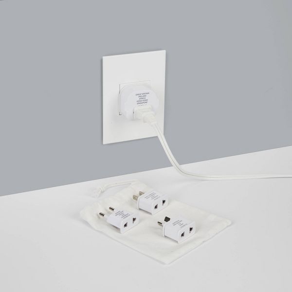 Travel Smart Polarized 12W Power Adapter Plug 4pc Set