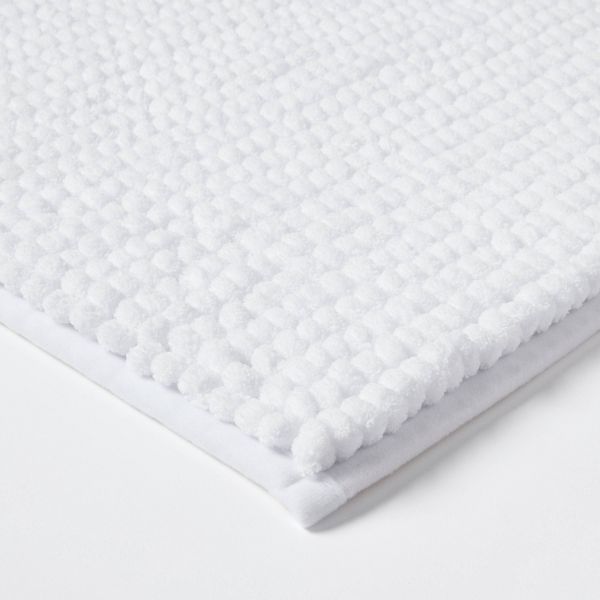 17"x24" Chunky Chenille Cushion Foam Bath Rug - Room Essentials™