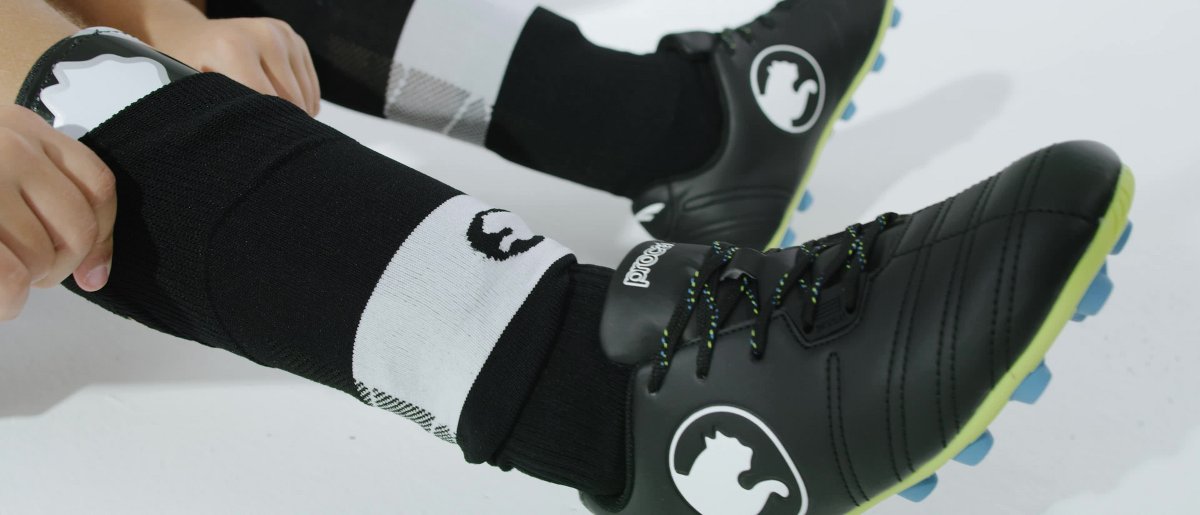 Procat Technique Youth Shin Guard - Small