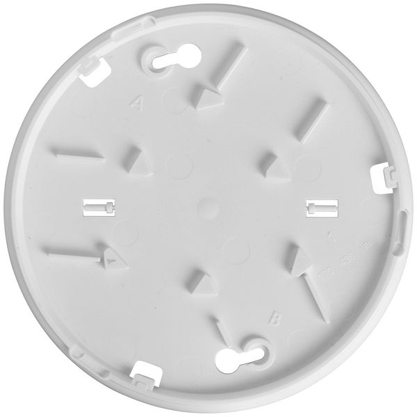 First Alert Alarm Smoke DC Slim SM200: Battery-Operated Smoke Detector, 10-Year Warranty, White, Includes 2 AA Alkaline Batteries