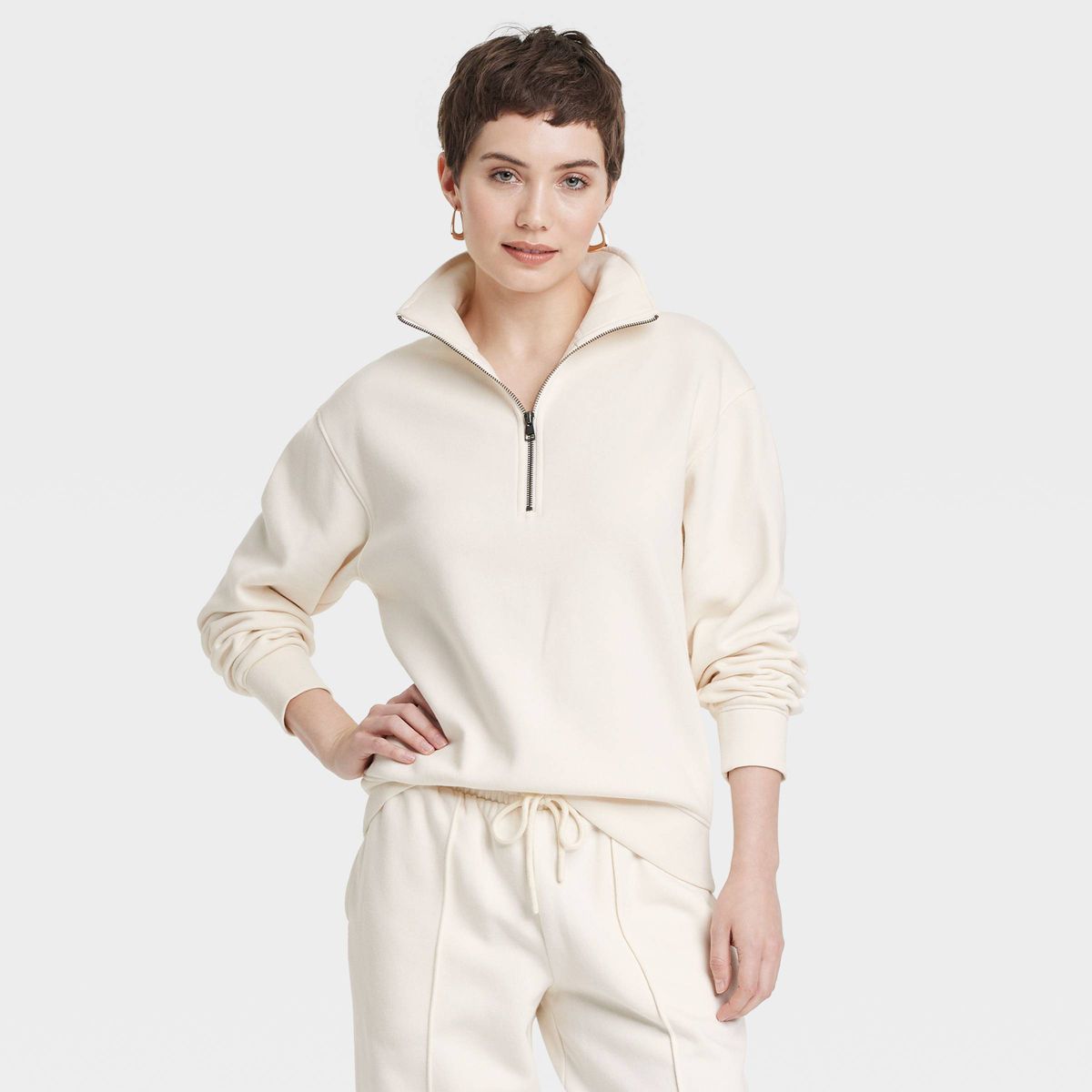 Women's Leisure Studio Quarter Zip Pullover Sweatshirt - Cream - XL - Universal Thread™
