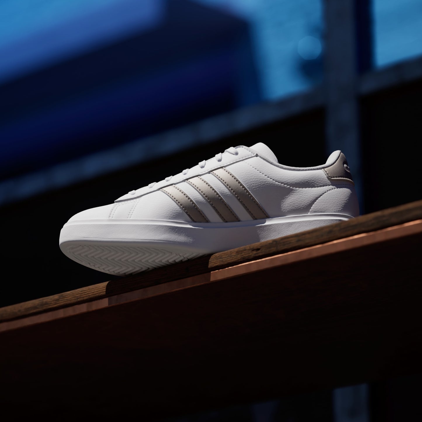 Women's Comfortable Short Trainers Adidas Grand Court Cloudfoam - Platinum Metallic - Size  M 7.5 / W 8.5