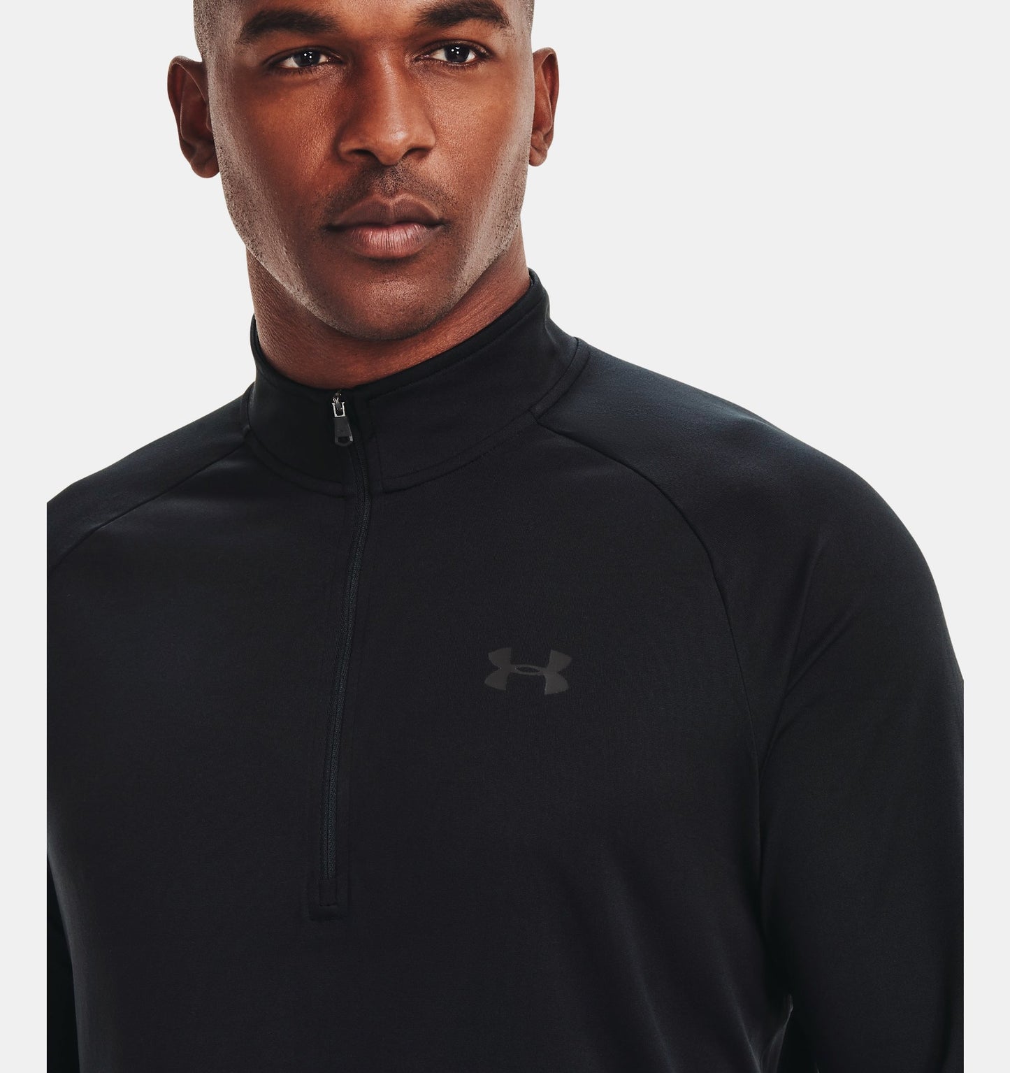 UA Tech™  Men's ½ Zip Long Sleeve-Black / Charcoal -Size M
